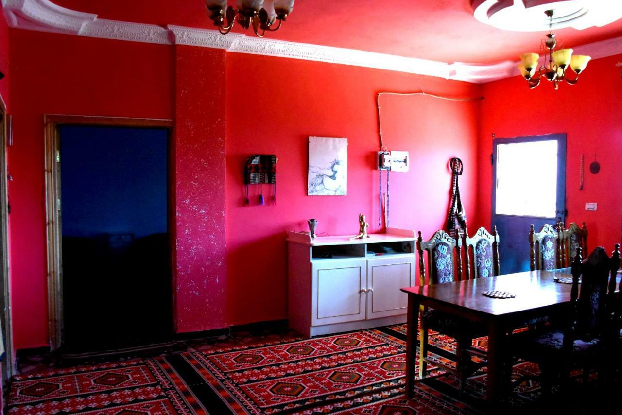 Bedouin Pink Ecohouse Bed and Breakfast Wadi Musa Esterno foto